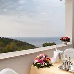 Britannia מלון