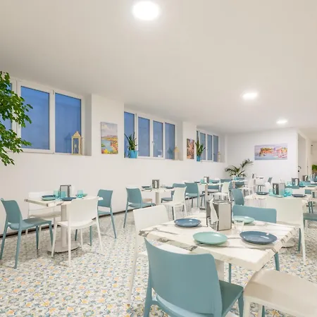 브리타니아 3* 소렌토