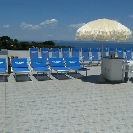 Britannia Отель 3*