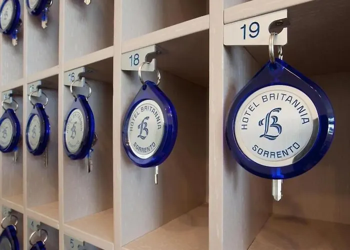 Britannia 3* Сорренто