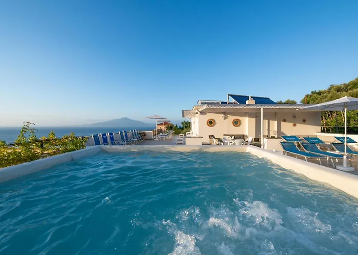 Отель Britannia