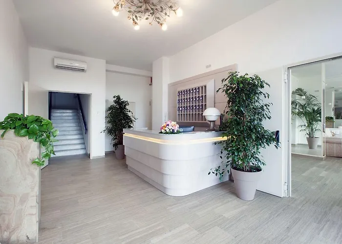 Britannia Отель Сорренто