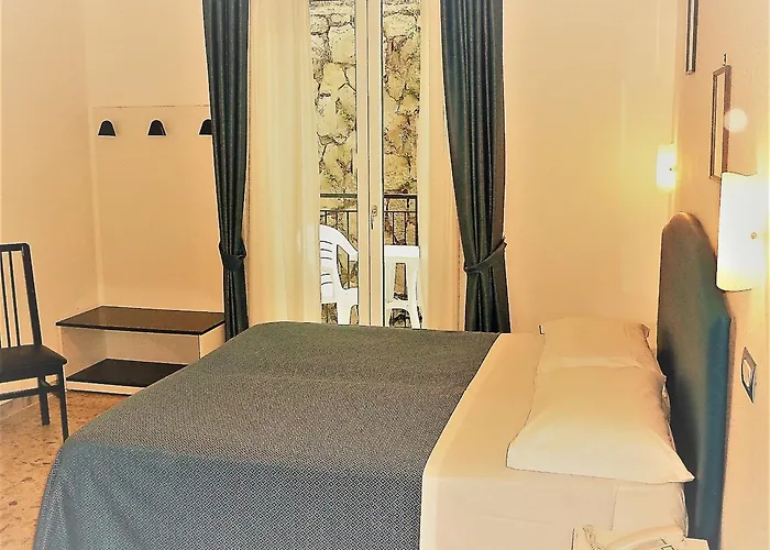 Britannia Szálloda 3*