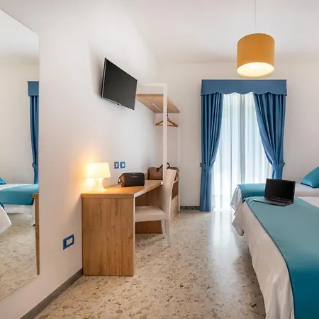 Отель Britannia