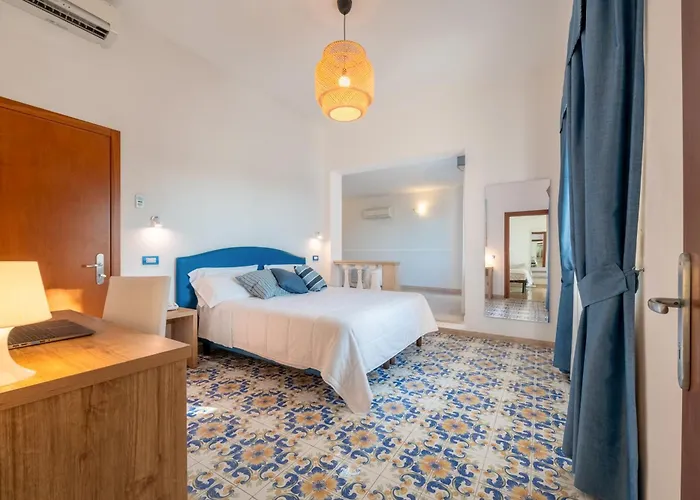 Britannia Hotel Península Sorrentina